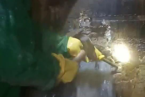 达州消防水池堵漏施工视频